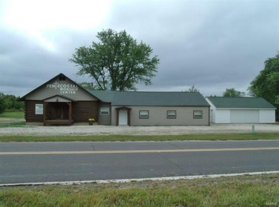 LDCRE 1721 S Service Rd, Bourbon, MO 65441 Bourbon, Missouri